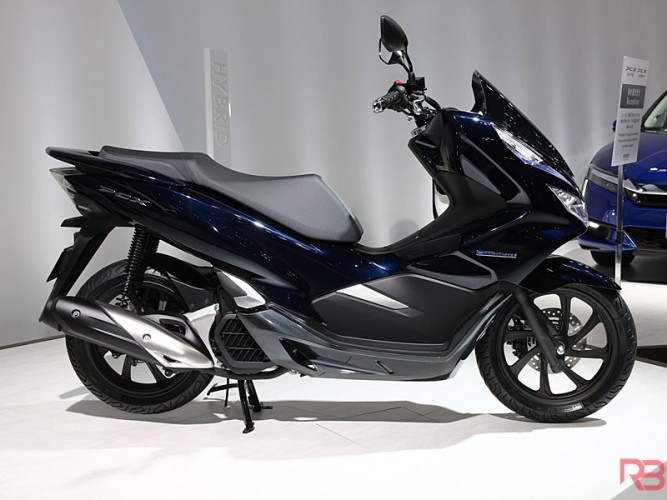 Honda pcx hybrid